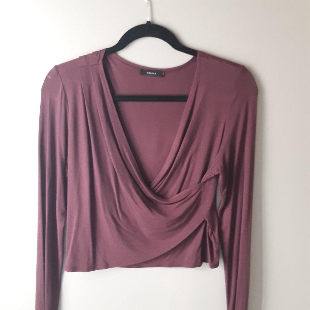 Aritzia Talula Burgundy Faux Wrap Long Sleeve Shirt Size Med.